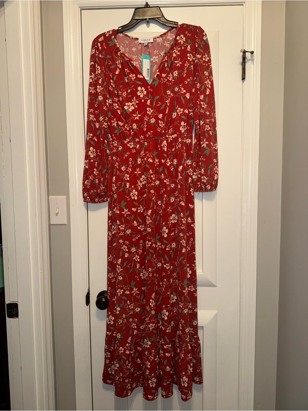 Gilli Red Floral V-Neck Maxi Dress